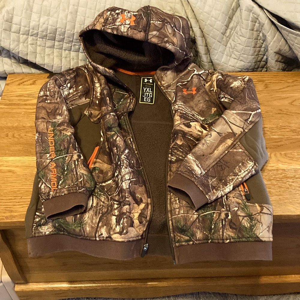 Under Armour Storm Camo Jacket, Youth XL